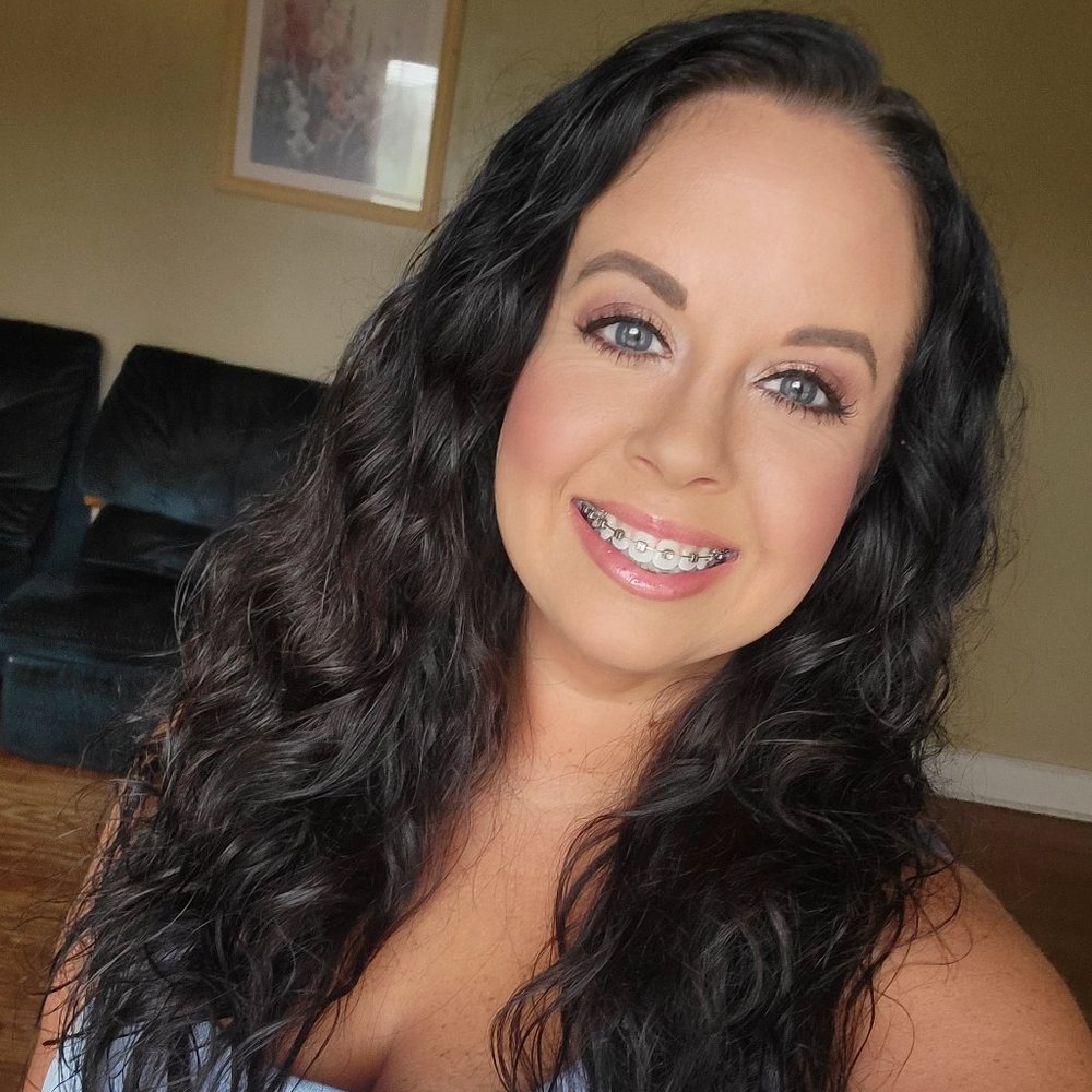 Meet your Posher, Maggie